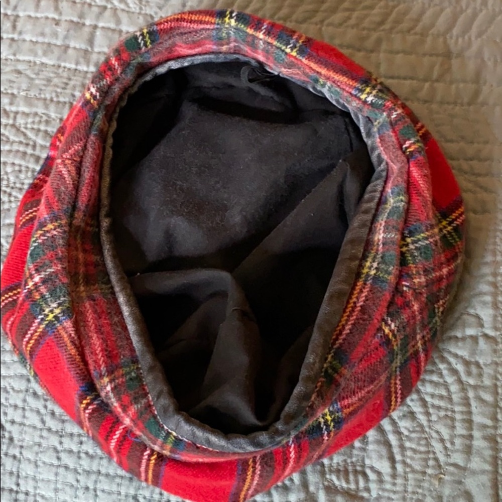 Beret? - Picture 3 of 6